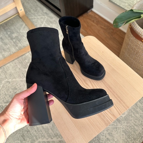 Black Platform Suede Ankle Boots | Women’s 7 | Chunky Heel - Picture 5 of 10